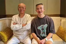 曝东方卫视主持人程雷患肝癌去世，本人晒照面色红润：我来辟谣了视频封面