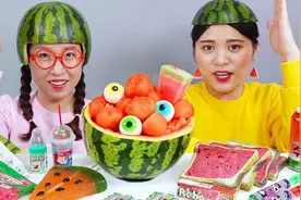 DONA多纳制作西瓜鲜榨果汁，新鲜又清凉，夏日消暑必备啊！视频封面