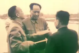 马寅初生了七个孩子，却向毛主席提出计划生育，毛主席笑着回应视频封面