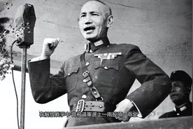 1955年，解放海南岛大功臣冯白驹，为何没授军衔？他后来怎样了？视频封面