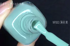 夏日五彩缤纷清透糖果色美甲🍬可爱又活泼视频封面