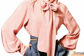 超模斯特拉·麦克斯韦演绎《VOGUE》日版7月号盛夏大片图片