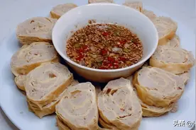 干豆腐别再直接炒了，加些肉馅，老人孩子都抢着吃视频封面