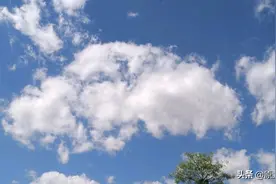 雨过天晴   碧空如洗图片