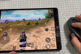 iPad Pro 安装鼠标测试吃鸡游戏视频封面