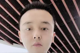 给老同学把新买的手机激活视频封面