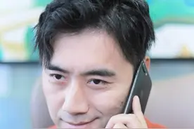 没想到救回来的老人竟是女友的母亲....视频封面