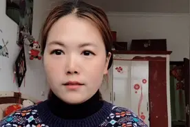 今天跟你们分享一件值得开心的事，你们想知道吗？请看我吧的视频