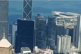 美丽富饶的香港维多利亚港湾景色迷人图片
