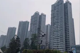 带大家去看一下德阳在建大名城，修的怎么样了视频封面