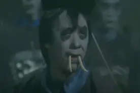 僵尸先生3:假扮僵尸混进僵尸群，和真僵尸各种攀比，太逗了。视频封面