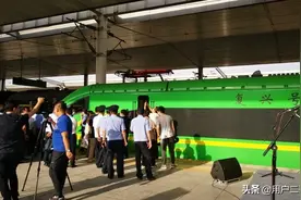 榆林发往西安动车7月1日早8：00首发图片