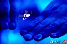肺炎疫情：正确洗手步骤 紫外光灯下见证细菌消失视频封面