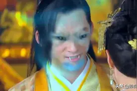 女子心甘情愿被狐妖吸自己的血视频封面