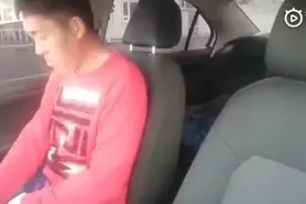 哈哈哈哈！大哥也是天然萌！视频封面