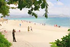 海南三亚旅游，最值得去的景区，蜈支洲岛被称为中国的马尔代夫视频封面