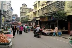 摆摊的日子图片