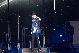 2018王俊凯重庆生日会《我的秘密》视频封面