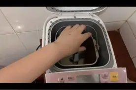 面包机这样做蛋糕，简单快捷，还零失误视频封面