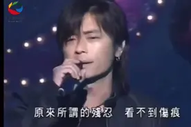 王杰《伤心1999》那时杰哥的嗓音颜值己达到巅峰 好听经典！视频封面