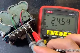给几年前旗舰机的LEXY莱克M8系列无线吸尘器更换电芯，视频很长视频封面