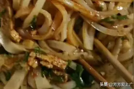 上的了厅堂下得了厨房的小女人，多忙也自己做饭图片