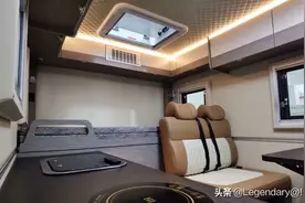 进口依维柯4x4越野房车图片