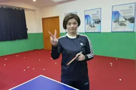 好久不见篇—第六集，我的恩师！直板防御反手侧切的技巧！视频封面