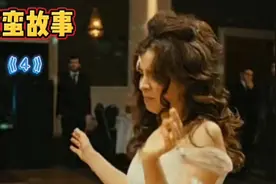 不要轻易挑战一个弱女子，看看新娘在婚礼上，如何手撕渣男视频封面