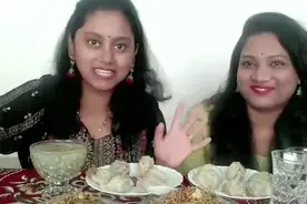 印度美女挑战吃中国菜视频封面