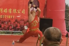 我也不知道是不是真的，视频封面
