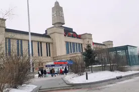 没有背景，只有背影，要想成功，爱拼才会赢视频封面