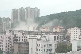 荆门城区拆房尘飞视频封面