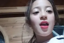 看一下我的小时候。视频封面
