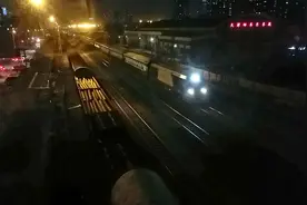 调图后改为石家庄北终到始发的K717次通过天津动车客车段视频封面