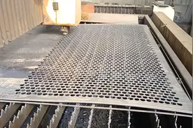 密集恐惧症制造机视频封面