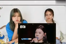 泰国小姐姐看 一支榴莲 《人间》歌词真的很戳人视频封面