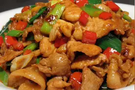 厨师长教你湘菜肉炒肉的家常做法，步骤详细，香辣入味下酒又下饭视频封面