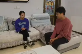 带帅小伙相亲男孩一米八多，女孩见到非常满意，说是她心中的标准视频封面