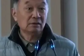 温铁军教授：香港是唯一一个可以和纽交所匹敌的金融市场视频封面