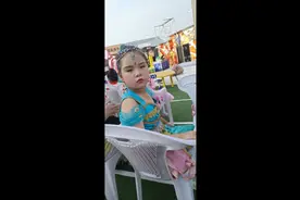 爱跳舞的女汉子视频封面