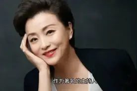 杨澜与女儿牵手逛街，20岁女儿已亭亭玉立，网友：幸亏不像爸爸