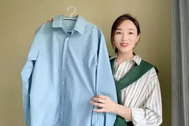 高级湖蓝衬衫，难怪会成为爆款，颜色太好看了，通勤休闲都很可