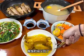 不加一滴水，汽蒸出来的肉团汤清香甘甜，小孩直呼真好喝视频封面