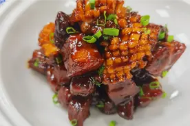 大厨分享：“鲍鱼红烧肉”的家常做法，操作简单又好吃！视频封面
