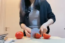 2022-04-08｜单身两年 间歇性想谈恋爱 持续性习惯单身 倔得像驴视频封面