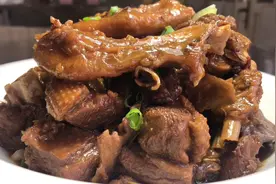 厨师长教你农家炖大鹅的家常做法，步骤详细，软烂入味下酒又下饭视频封面
