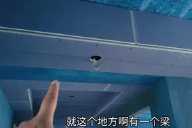 木工吊顶完工，客餐厅局部边吊加双眼皮，卧室成品石膏线简单大方