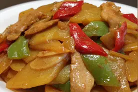 厨师长教你肉炒土豆片的家常做法，步骤详细，干香入味下酒又下饭视频封面