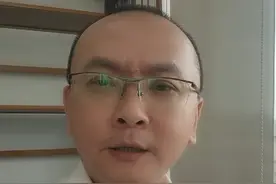 一怒取现五百万，网友怒怼上海银行，原因究竟是什么？视频封面